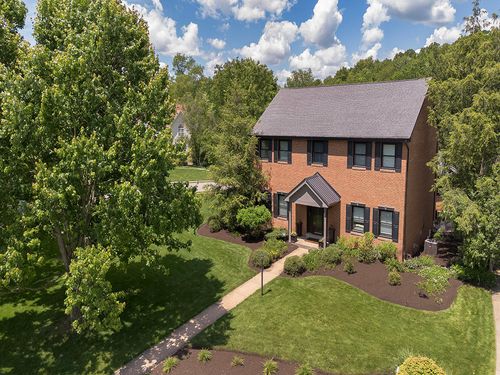 501 Camberly Ct, Mars, PA, 16046-7109 | Card Image