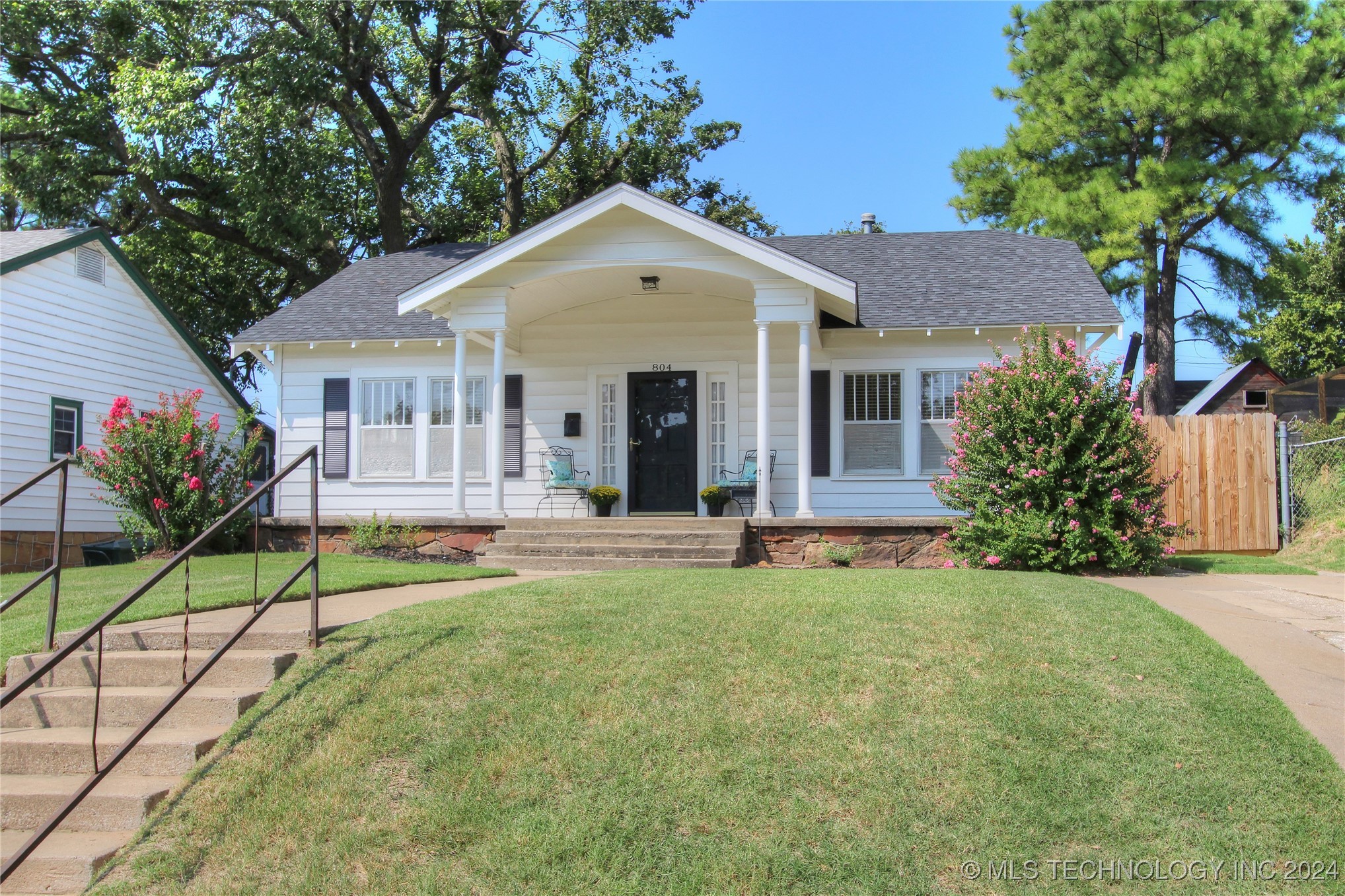 Garfield Ave, Sand Springs, OK 74063