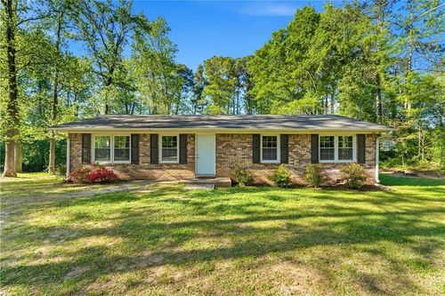 172 Mona Pl, Dallas, GA, 30132-8192 | Card Image