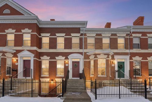 25 Promenade Way Se, Calgary, AB, T2Z2Z4 | Card Image