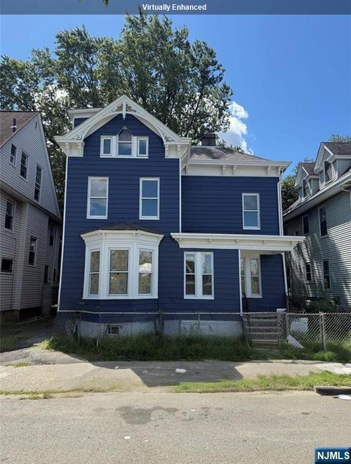 15 Winthrop Ter, East Orange, NJ, 07018-4110 | Card Image