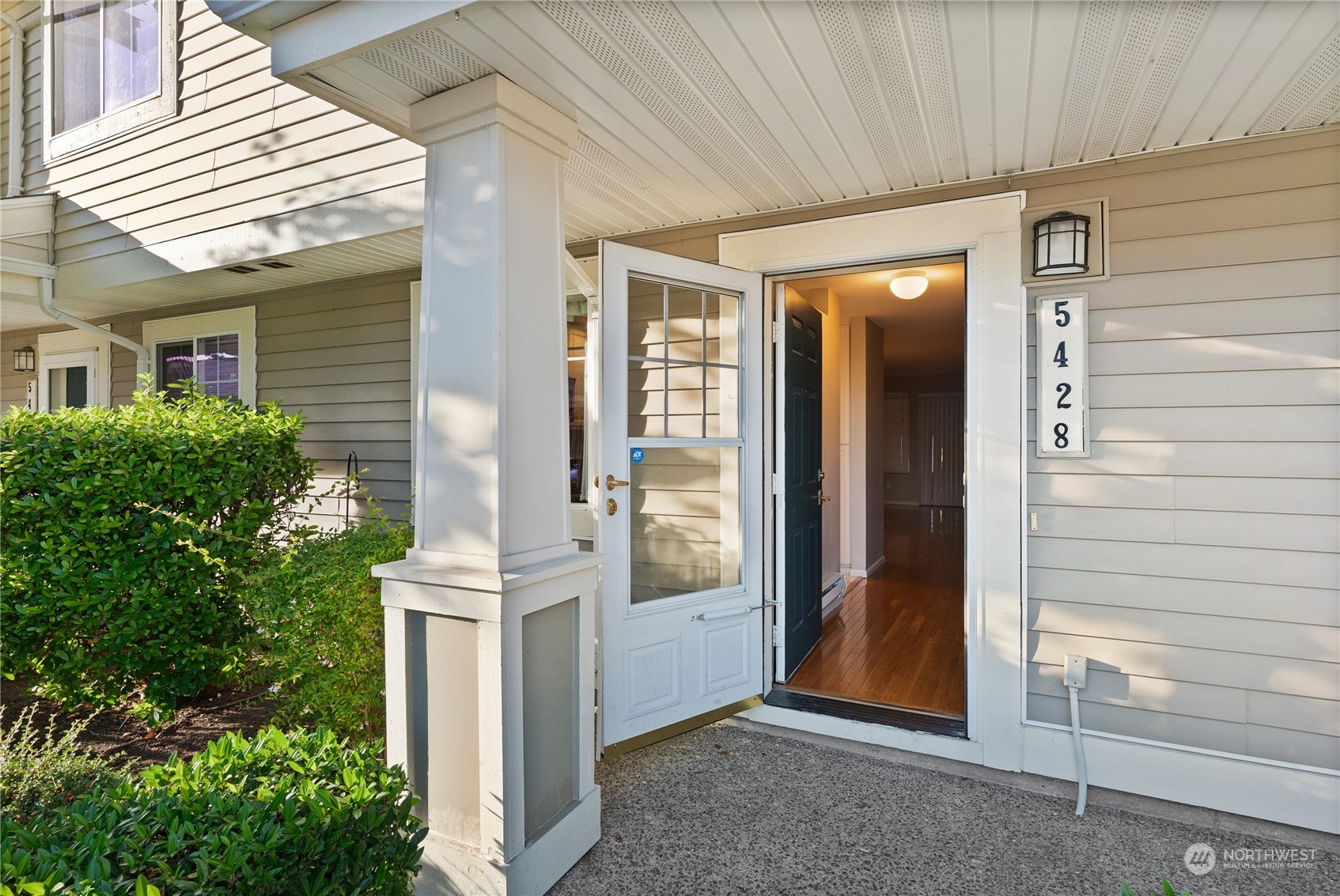 233rd St, Kent, WA 98032