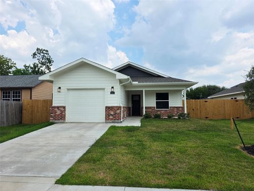 11811 Roandale Dr, Houston, TX, 77048-2561 | Card Image