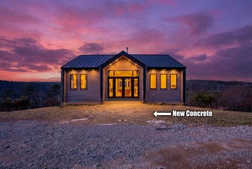 66376 Old Shurtz Rd, New Plymouth, OH, 45654-1102 | Card Image