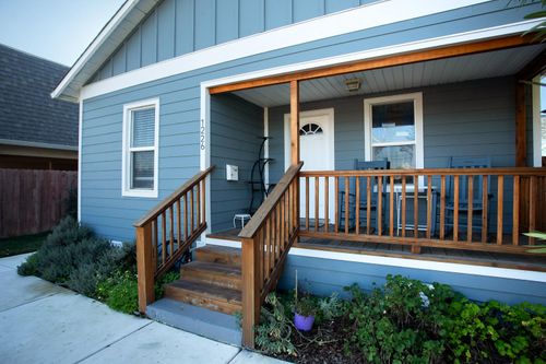 1226 Ramirez St, Marysville, CA, 95901-4925 | Card Image