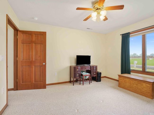 1224 E Edge Water Ct, House other with 3 bedrooms, 3 bathrooms and null parking in Decatur IN | Image 27