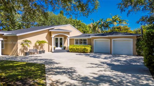 14011 Sw 21st St, Davie, FL, 33325-5406 | Card Image