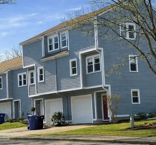 d15-2 Arnold Dr, Salem, MA, 01970-6715 | Card Image