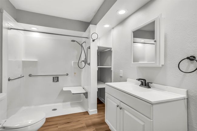 820 Lipscomb St, House other with 3 bedrooms, 2 bathrooms and null parking in Bonham TX | Image 19