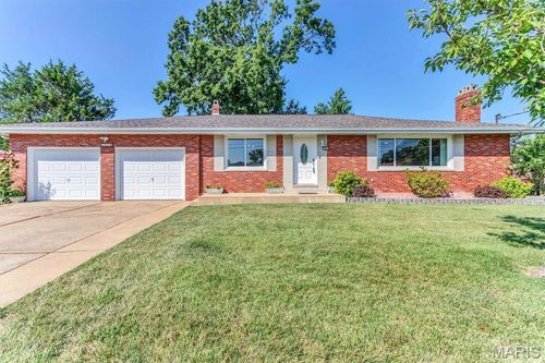 2459 Villa Dr, Arnold, MO, 63010-2824 | Card Image