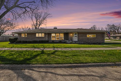 2904 Veronica Dr, Saint Joseph, MI, 49085-2338 | Card Image