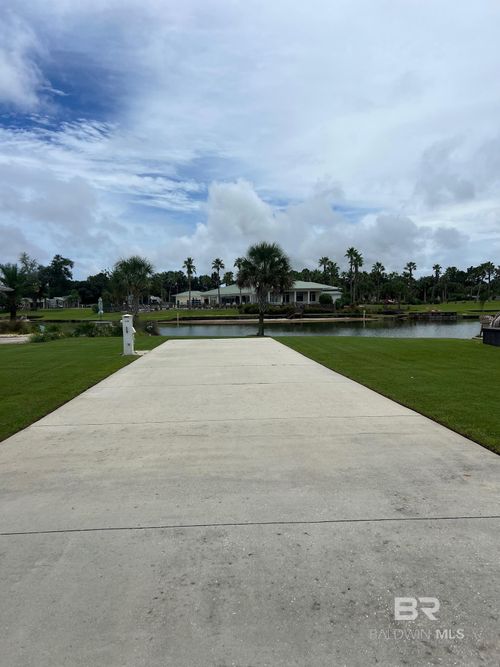 28114 Migratory Way, Elberta, AL, 36530-4419 | Card Image