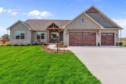 2110 Highland Ave, Racine, WI, 53403 | Card Image