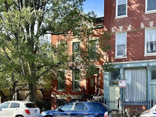 3-1358 N Bosworth Ave, Chicago, IL, 60642-7123 | Card Image