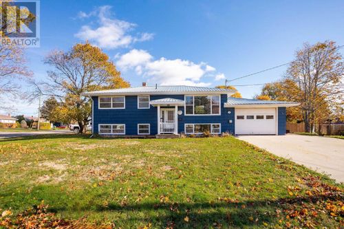 109 Fairmount Cres, Charlottetown, PE, C1A7B1 | Card Image