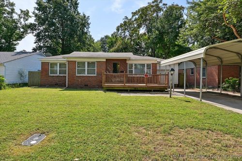 1512 52nd Pl, Tulsa, OK, 74105-5706 | Card Image