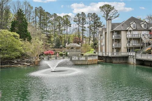 1006 Mill Pond Dr Se, Smyrna, GA, 30082-3832 | Card Image