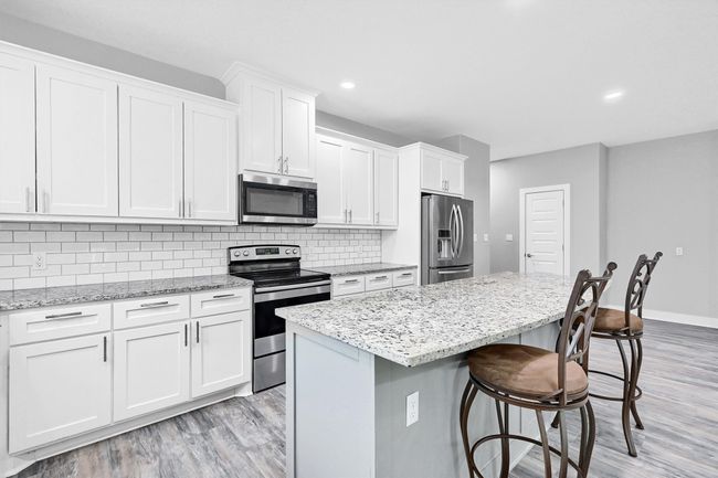615 W Brock St, House other with 3 bedrooms, 2 bathrooms and null parking in Denison TX | Image 5