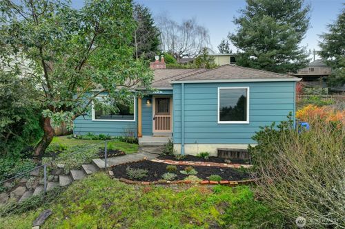 3625 36th Avenue W, Seattle, WA, 98199 | Card Image