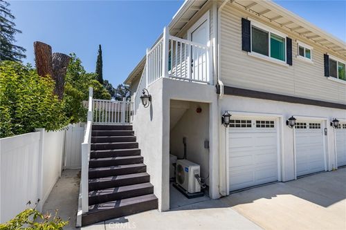 2-25461 Cole St, Loma Linda, CA, 92354-3105 | Card Image