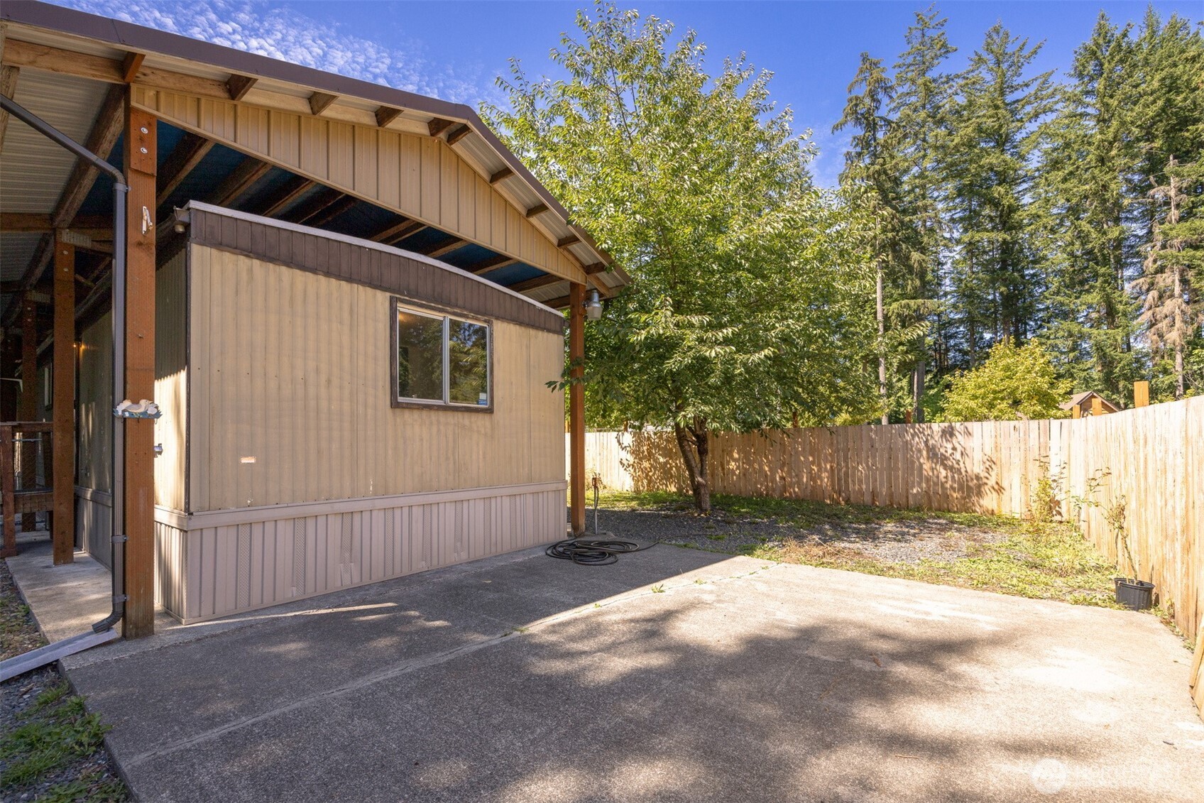 Residential in Maple Falls 5