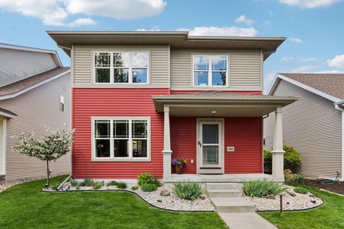 8866 Red Beryl Drive, MIDDLETON, WI, 53562 | Card Image