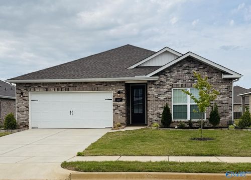 137 Hazel Pine Trl, Hazel Green, AL, 35750-7205 | Card Image