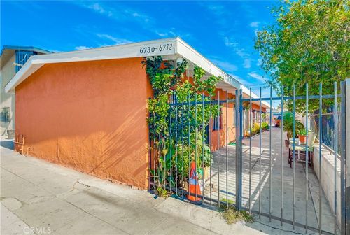 6730 N Paramount Blvd, Long Beach, CA, 90805-1902 | Card Image