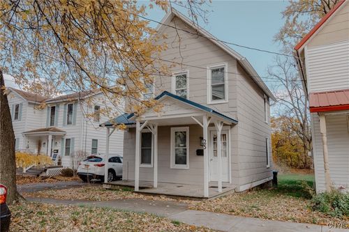 25 Grove St, Geneva, NY, 14456-2509 | Card Image