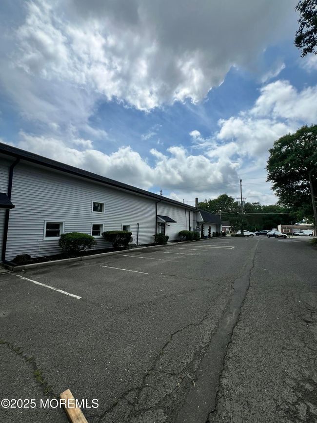 457 Broad St, Home with 0 bedrooms, 0 bathrooms and null parking in Shrewsbury NJ | Image 7