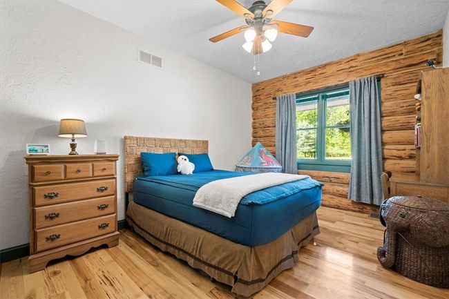 1308 Logan Rd, House other with 5 bedrooms, 4 bathrooms and 4 parking in Gibsonia PA | Image 24