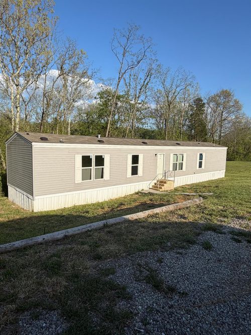 22370 Stewart Rd, Milan, IN, 47031-9692 | Card Image