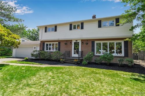 21 Tee Ct, Amherst, NY, 14221-4941 | Card Image