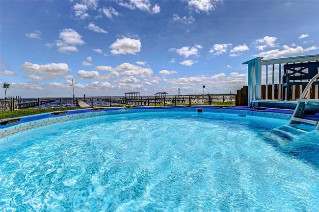 1547 John St, House other with 3 bedrooms, 2 bathrooms and 1 parking in San Leon TX | Image 36