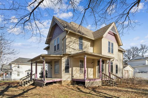 319 S Main St, Fayette, IA, 52142-7703 | Card Image