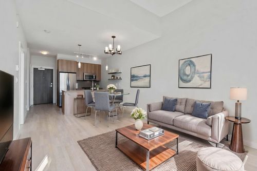 4xx-7058 14th Ave, Burnaby, BC, V3N0E6 | Card Image