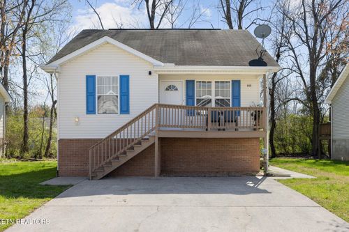 848 Plantation Dr, Pigeon Forge, TN, 37863-2900 | Card Image
