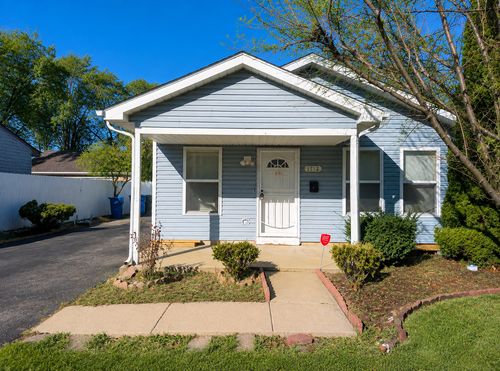 1712 11th St, Waukegan, IL, 60085-7642 | Card Image