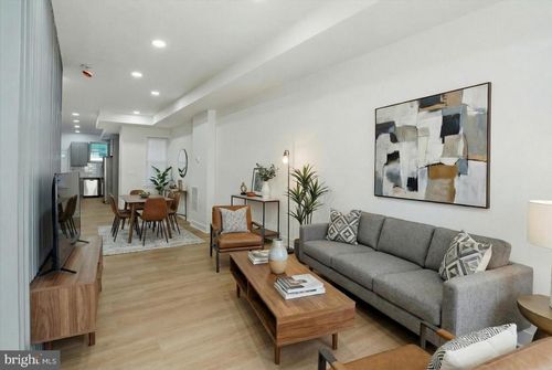 2323 Guilford Ave, BALTIMORE, MD, 21218-5207 | Card Image