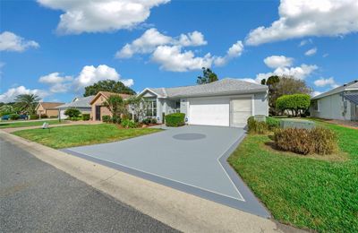 17789 Se 113 Th Terrace, House other with 3 bedrooms, 3 bathrooms and null parking in Summerfield FL | Image 3