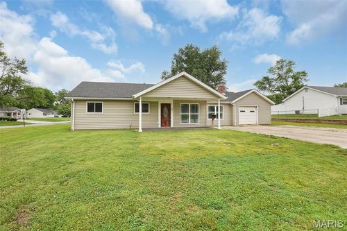 508 Prince Ruppert Dr, O Fallon, MO, 63366-2216 | Card Image