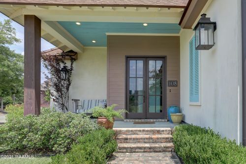 108 Beaulac Ln, Lafayette, LA, 70508-7092 | Card Image