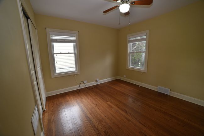 813 S Wolf Rd, House other with 3 bedrooms, 3 bathrooms and 2 parking in Des Plaines IL | Image 26