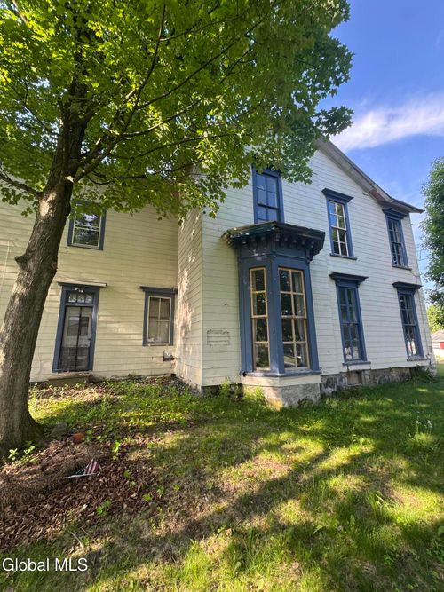 1 Griffin Ave, Hoosick Falls, NY, 12090-2203 | Card Image
