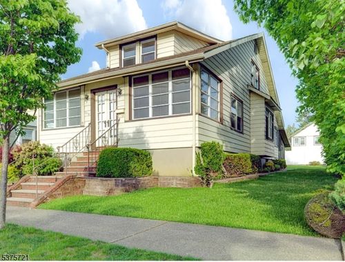 213 4th Ave, Hawthorne, NJ, 07506-1547 | Card Image