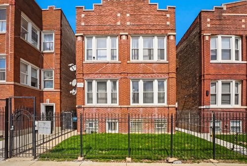 3240 W Cortez St, Chicago, IL, 60651-4192 | Card Image