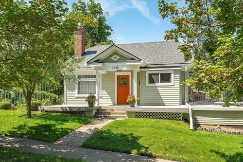 1728 S Adams St, Spokane, WA, 99203-1121 | Card Image