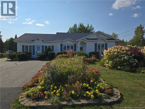 644 Principale Rue, Beresford, NB, E8K2B5 | Card Image
