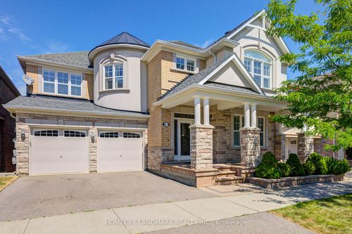 971 Syndenham Lane, Milton, ON, L9T8J4 | Card Image