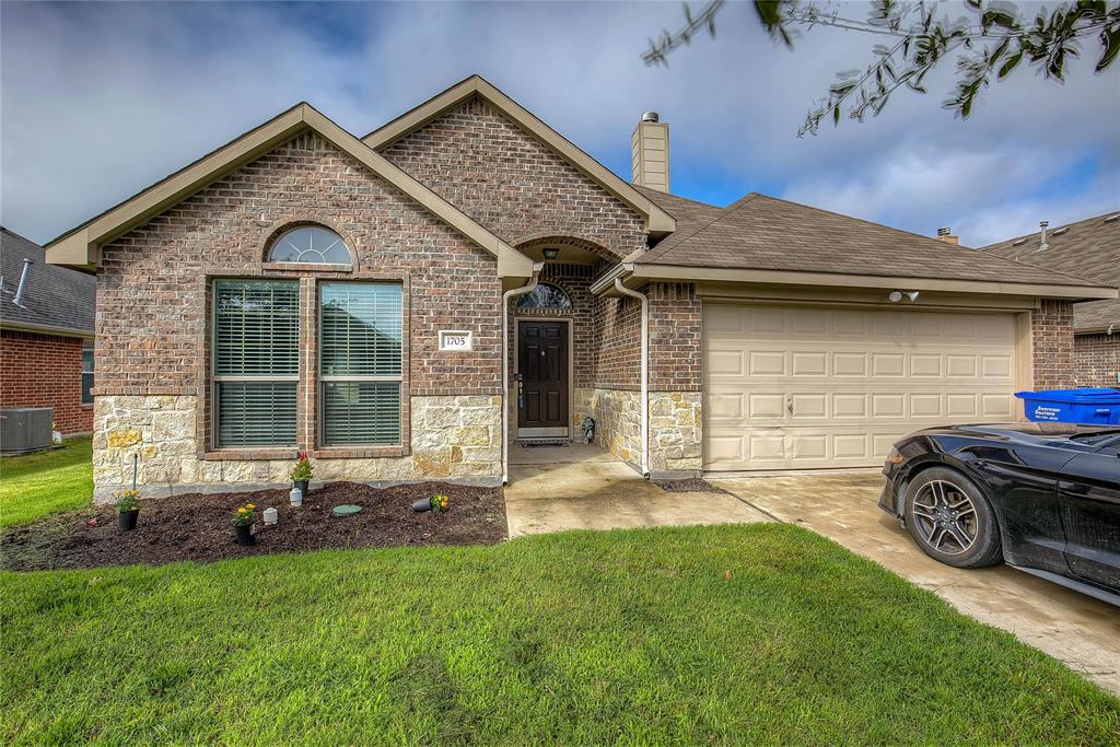 Meadowlark Ln, Royse City, TX 75189